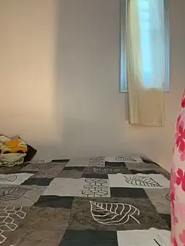 Stripchat Nude Webcam of ZeherKiZara