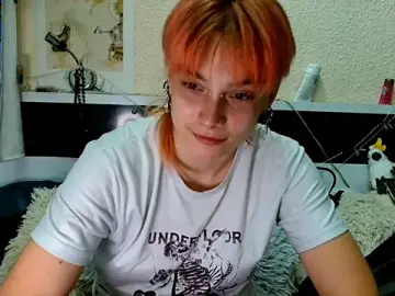 Stripchat Sex Cam of Sophie_Bell