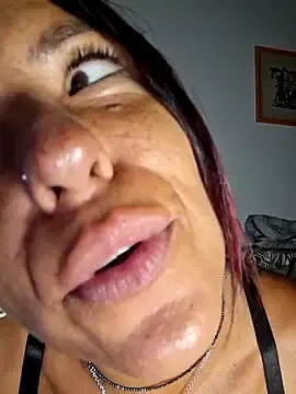 Stripchat Watch Live Sex Cams of allyson22andy