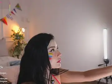 Stripchat Live Porn of CATALINA_RESTREPO