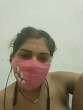 Stripchat Sex Cam of KAJALBHABHI_