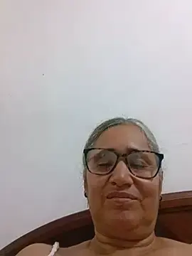 Stripchat Free Live Porn of _candi