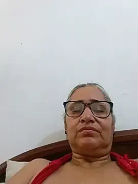 Stripchat Live Porn of _candi
