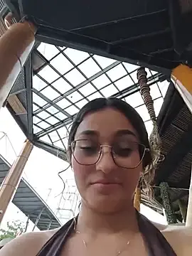 Stripchat Free Live Porn of Ary-18