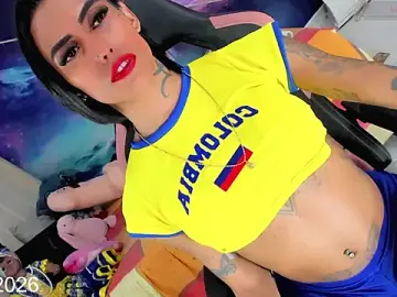 Stripchat Nude Webcam of Nella_Dolls