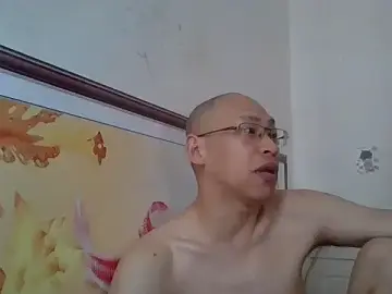 Stripchat Live Porn of benly888