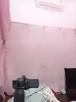Stripchat Free Porn Cam of Phoebe-e