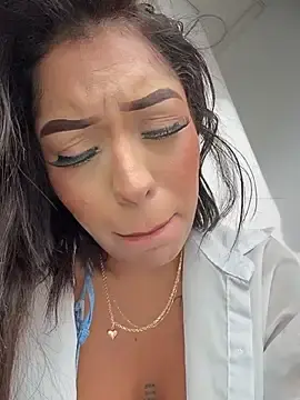 Stripchat Free Live Porn of MystiqueXXX