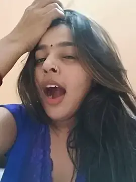 Stripchat Adult Video Chat of Cute-Simmi69