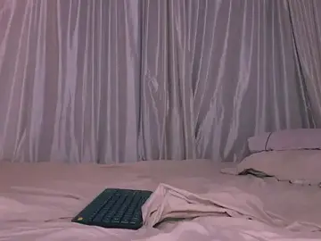 Stripchat Watch Live Sex Cams of Miiafoxxx
