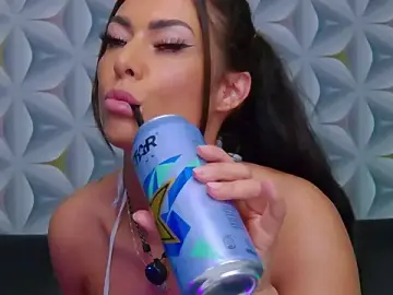 Stripchat Nude Webcam of MinasVibe