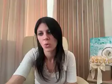 Stripchat Free Live Porn of InjaAtHome