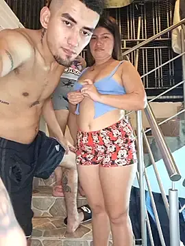 Stripchat Watch Live Sex Cams of royalgirls_x