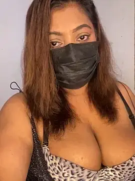 Stripchat Free Porn Cam of _Cute_ariana_