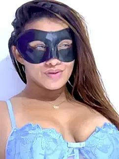 Stripchat Free Porn Cam of italiangirlmilano