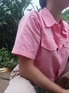 Stripchat Best live sex cam show of Linda-yiyi