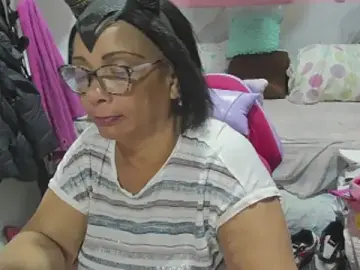 Stripchat Best live sex cam show of Mrs_mommy_