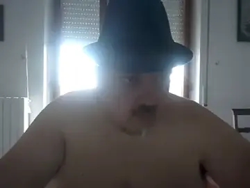 Stripchat Adult Webcams of Theitalianpapi