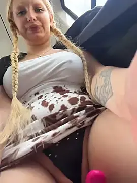 Stripchat Adult Webcams of Mila_NoRules