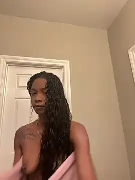 Stripchat Sex Cam of mismialove