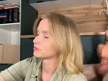 Stripchat Live Sex of Adelovenick