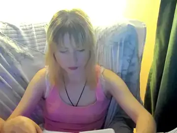 Stripchat Best live sex cam show of MiaKimiko