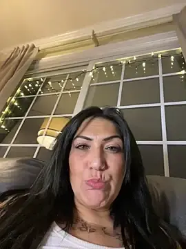 Stripchat Live Sex of LittleMissEeve