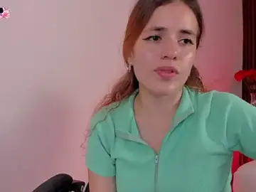 Stripchat Adult Webcam of alliss_ginger_