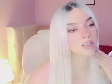 Stripchat Sex Cam of EvaEvangeline