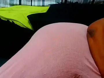 Stripchat Sex Cam of AfricanBigAssxx98