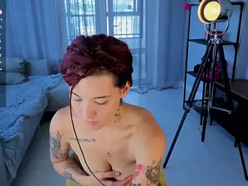 Stripchat Live Porn of GloryInbody
