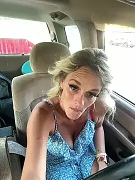 Stripchat Sex Chat of vixendoll87