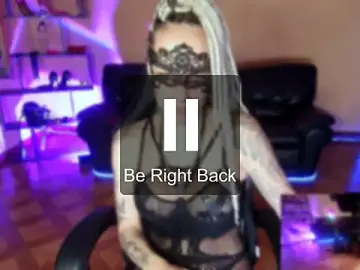 Stripchat Live Sex of Monicamaxwell