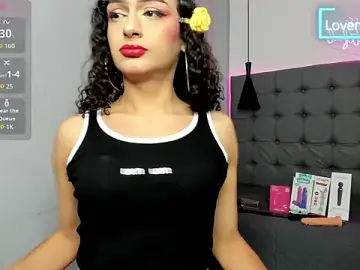 Stripchat Sex Chat of scarletcherry18