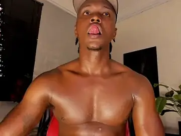 Stripchat Adult Video Chat of DannSmmith