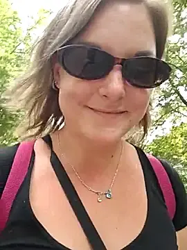 Stripchat Sex Chat of SwedishJennifer