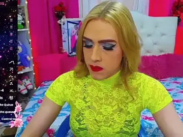Stripchat Sex Cam of golden_girl01