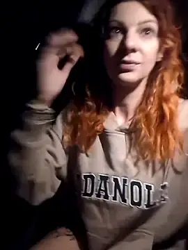 Stripchat Live Porn of FreyaFucksFans