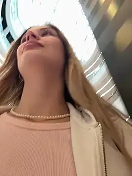 Stripchat Sex Chat of blonde_exe