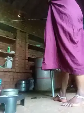 Stripchat Free Live Porn of cute_diya_12