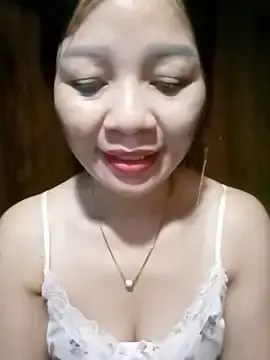 Stripchat Free Porn Cam of Yiyi102300