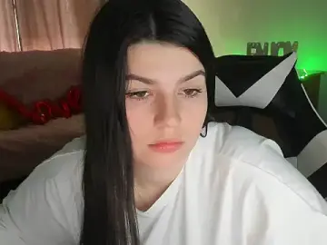 Stripchat Free Live Porn of KisaModel