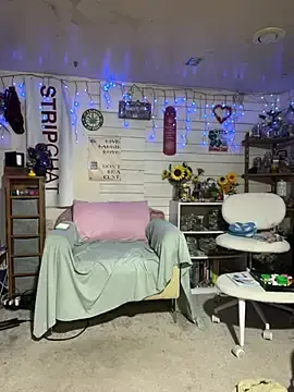 Stripchat Live Sex Cam of TrenaAnne