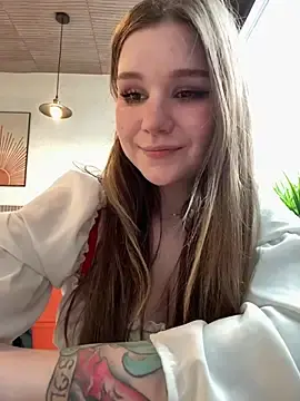 Stripchat Sex Cam of PumaShyXD