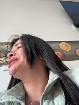Stripchat Live Porn of Dr_Nathalia_28