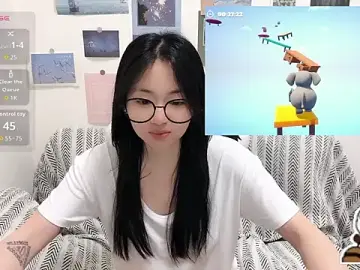 Stripchat Free Live Porn of LiLiYbaby