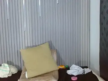 Stripchat Best live sex cam show of Julian_Smith21