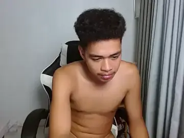 Stripchat Free Live Porn of curlyasian_njxx