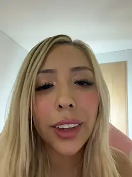 Stripchat Adult Video Chat of Sofy_Softtt