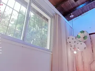 Stripchat Best live sex cam show of ari_monet